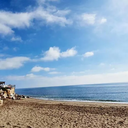 Frontbeach Calahonda Studio * 미하스