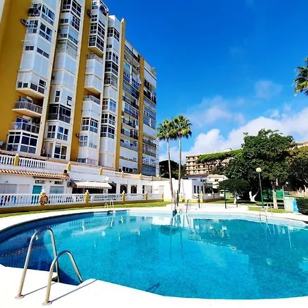 Frontbeach Calahonda Studio