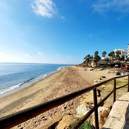 아파트 Frontbeach Calahonda Studio 미하스
