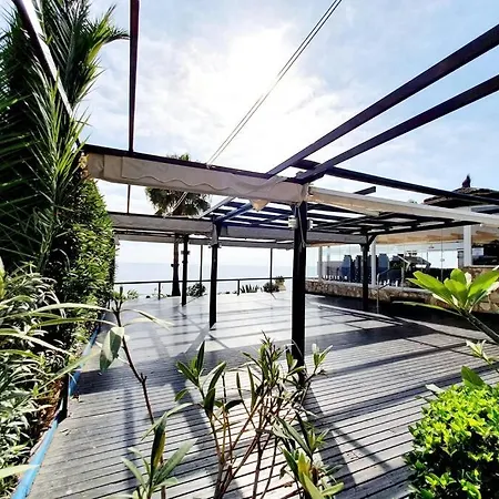 아파트 Frontbeach Calahonda Studio *